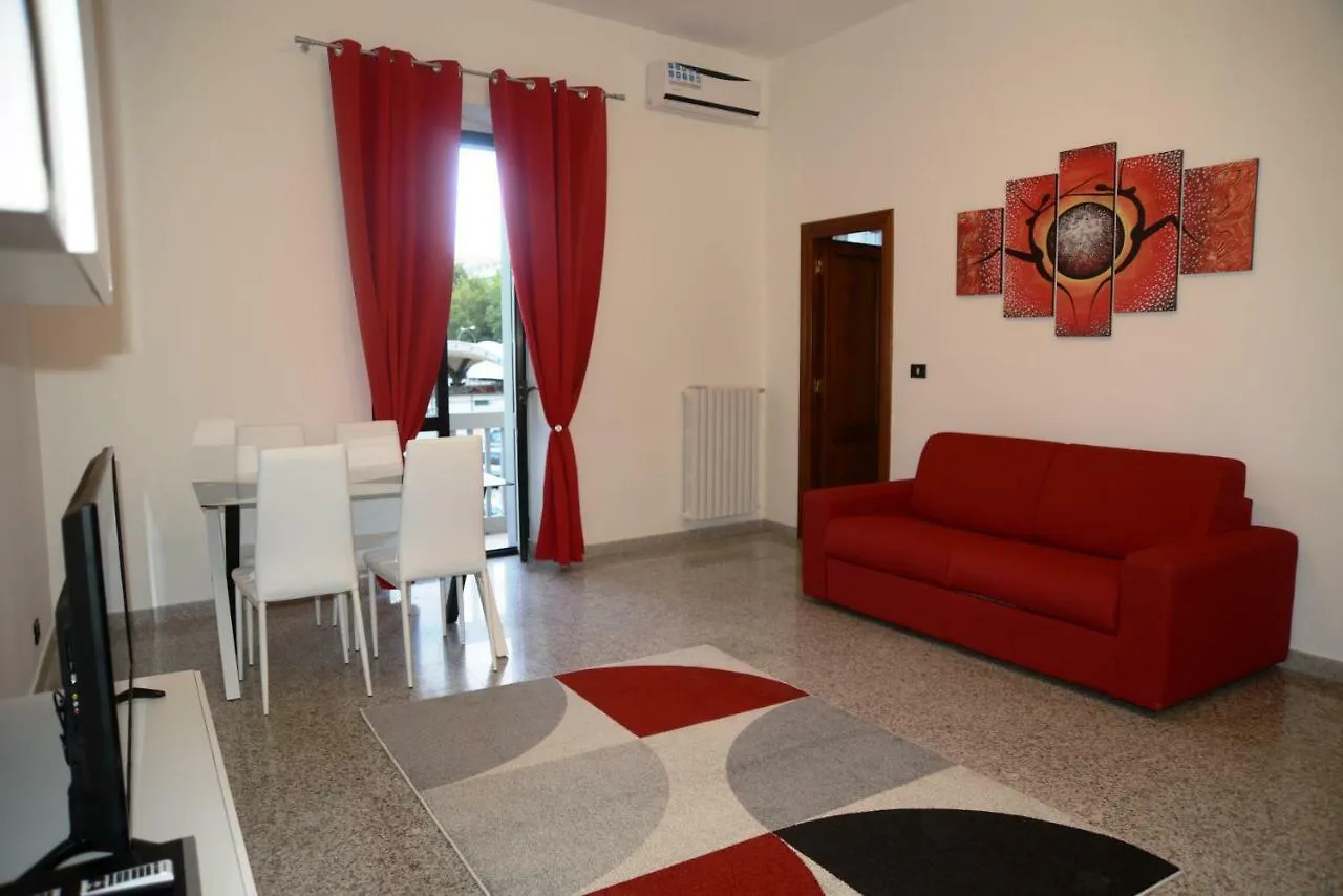 Casa Del Levante Hotel Bari 0*,  Italië